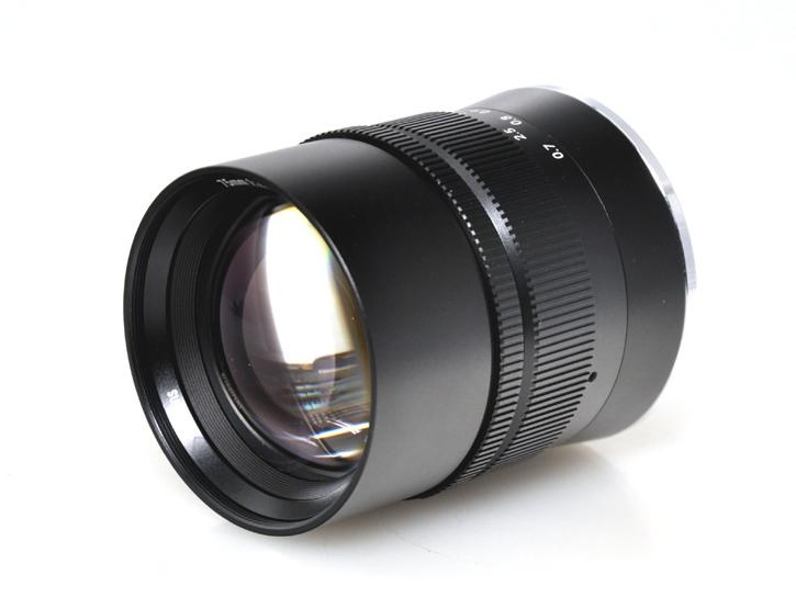 七工匠 75mm F/1.4 Zマウント