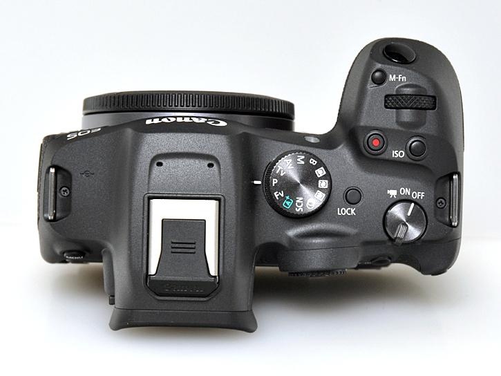 EOS R7ボディー