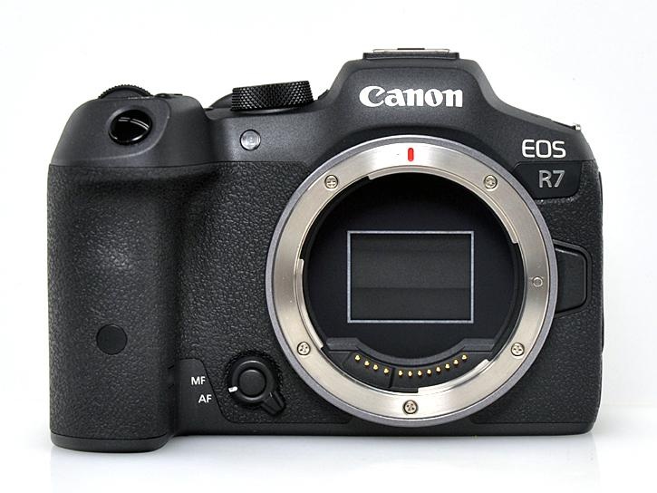 EOS R7ボディー