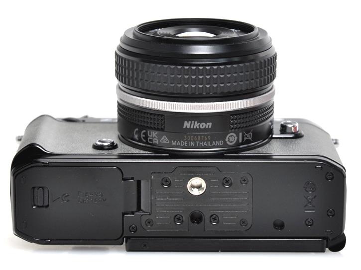 Z f 40mm f/2(SE)レンズキット(革張替え)