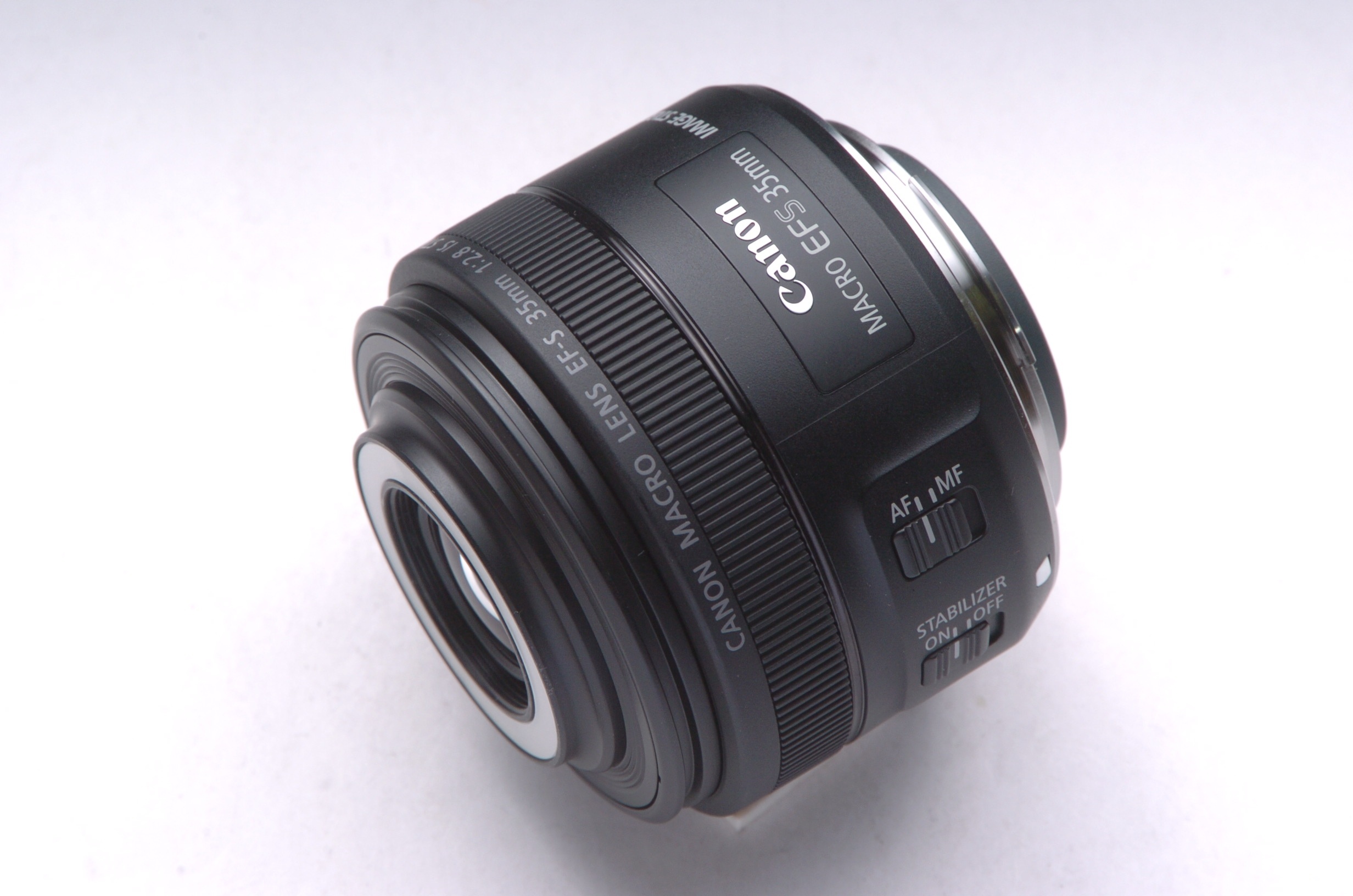 EF-S35mm F2.8 マクロ IS STM