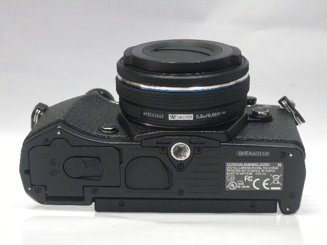 OM-D E-M5 MarkII MズイコーD14-42EZ