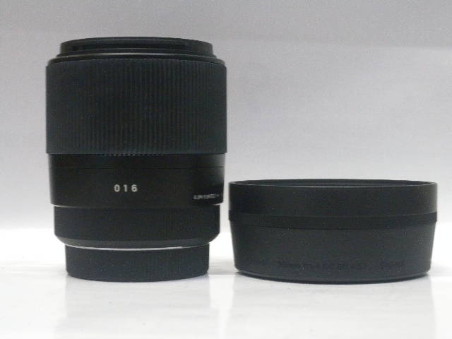 コンテンポラリーDCDN30mmF1.4(M4/3)