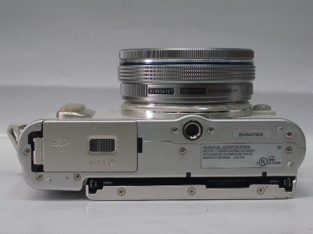 ペンE-PL8 MズイコーD14-42EZ