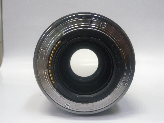 RFマクロ35mmF1.8 ISstm
