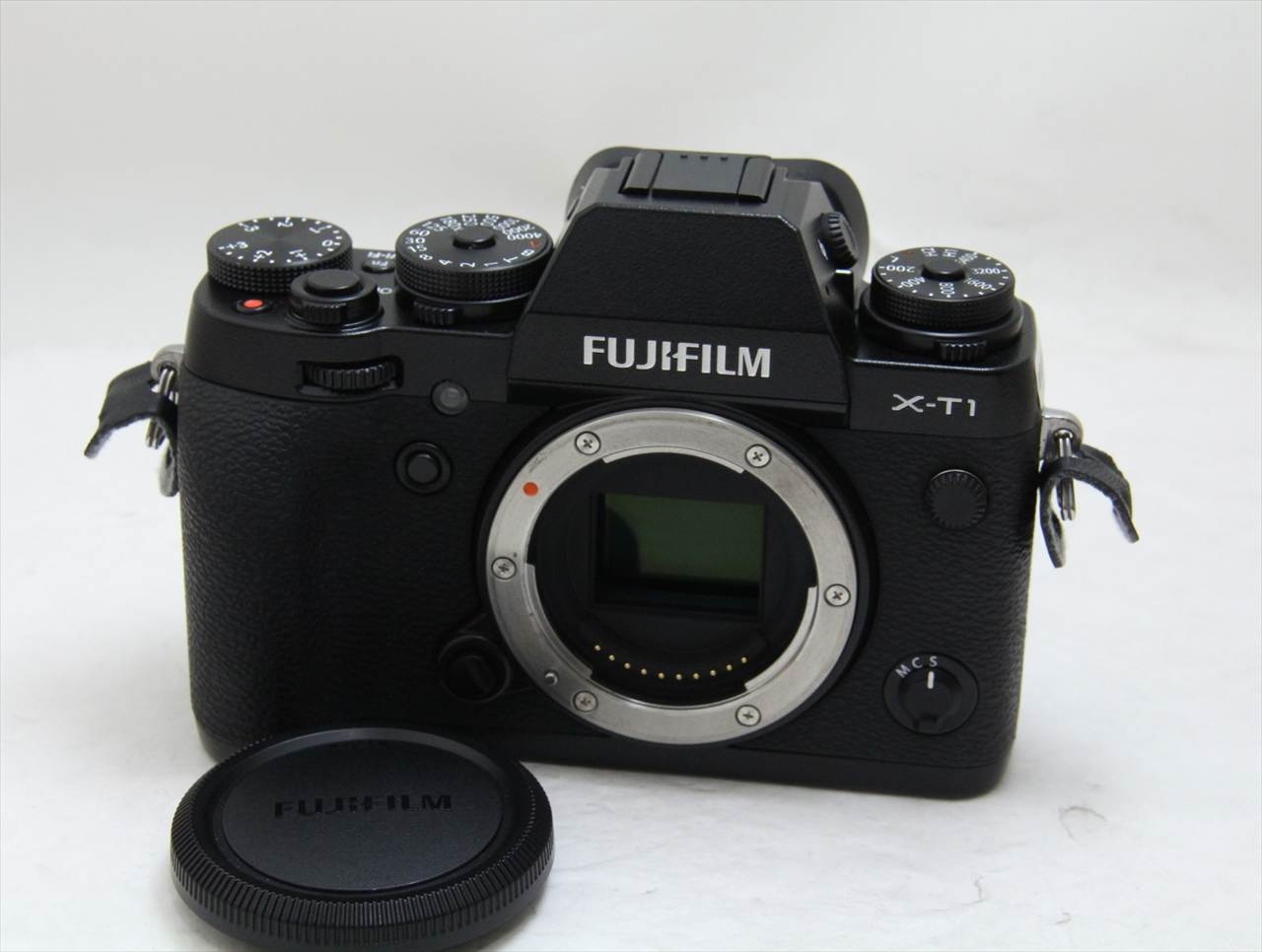 【中古】 富士フイルム(fujifilm) FUJIFILM X-T1 ボディ