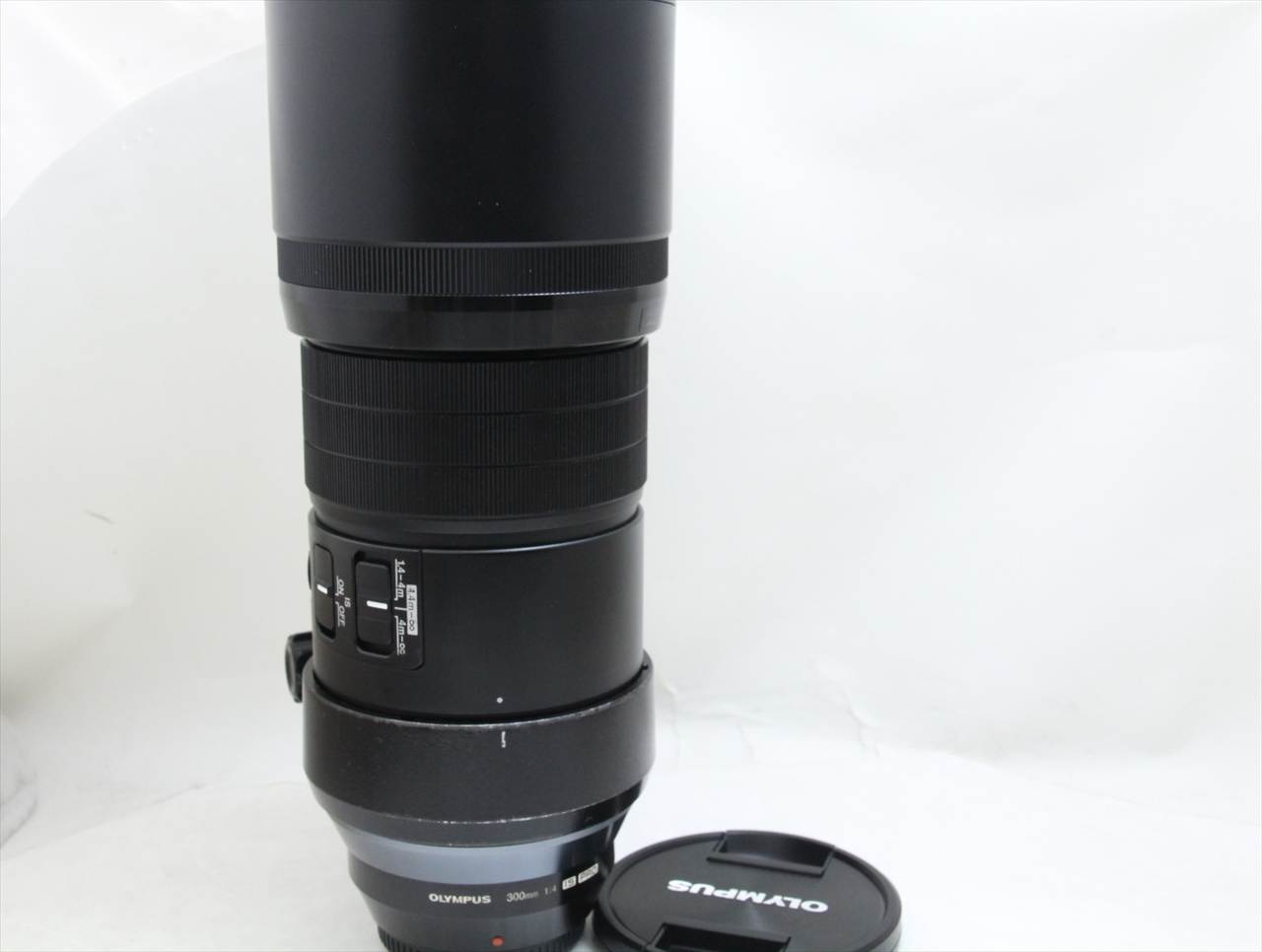 【中古】 オリンパス・OMシステム(olympus・OM SYSTEM) M.ZUIKO DIGITAL ED 300mm F4.0 IS PRO