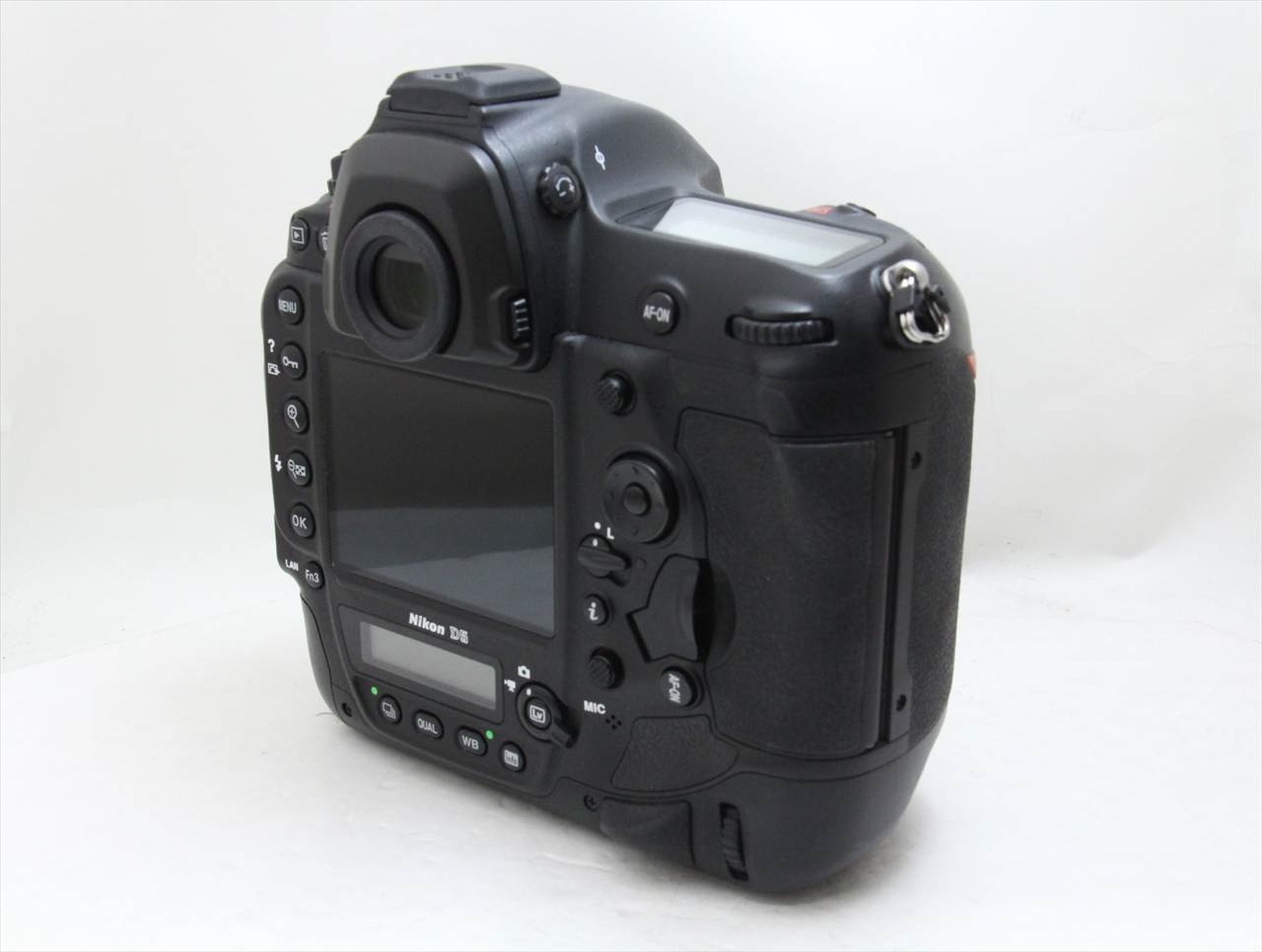 【中古】 ニコン(nikon) D5 XQD-Type ボディ