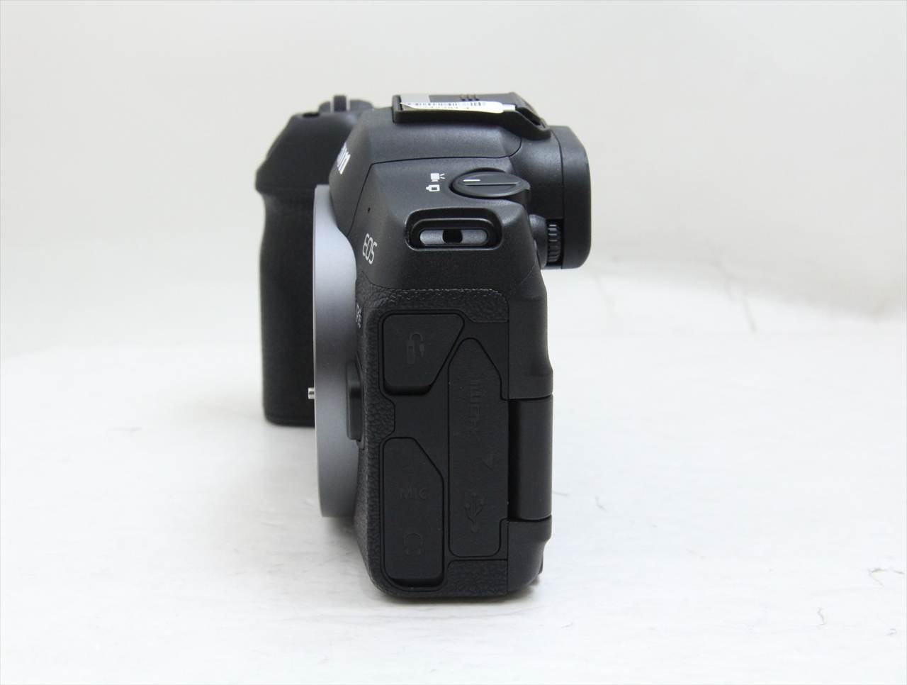 【中古】 キヤノン(canon) EOS R8 ボディ
