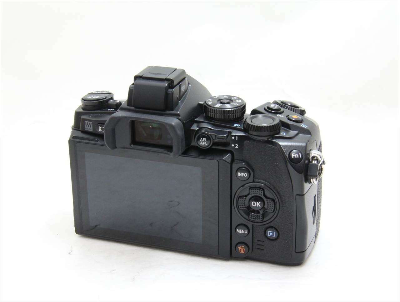 【中古】 オリンパス・OMシステム(olympus・OM SYSTEM) OLYMPUS OM-D E-M1 ボディ