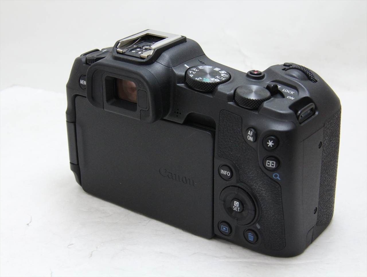 【中古】 キヤノン(canon) EOS R8 ボディ