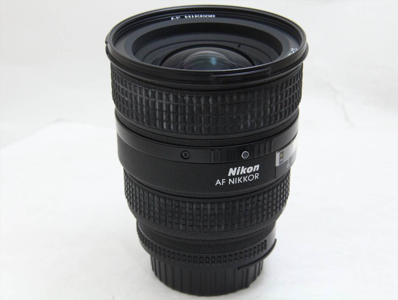 【中古】 ニコン(nikon) Ai AF Zoom Nikkor 20-35mm F2.8D(IF)