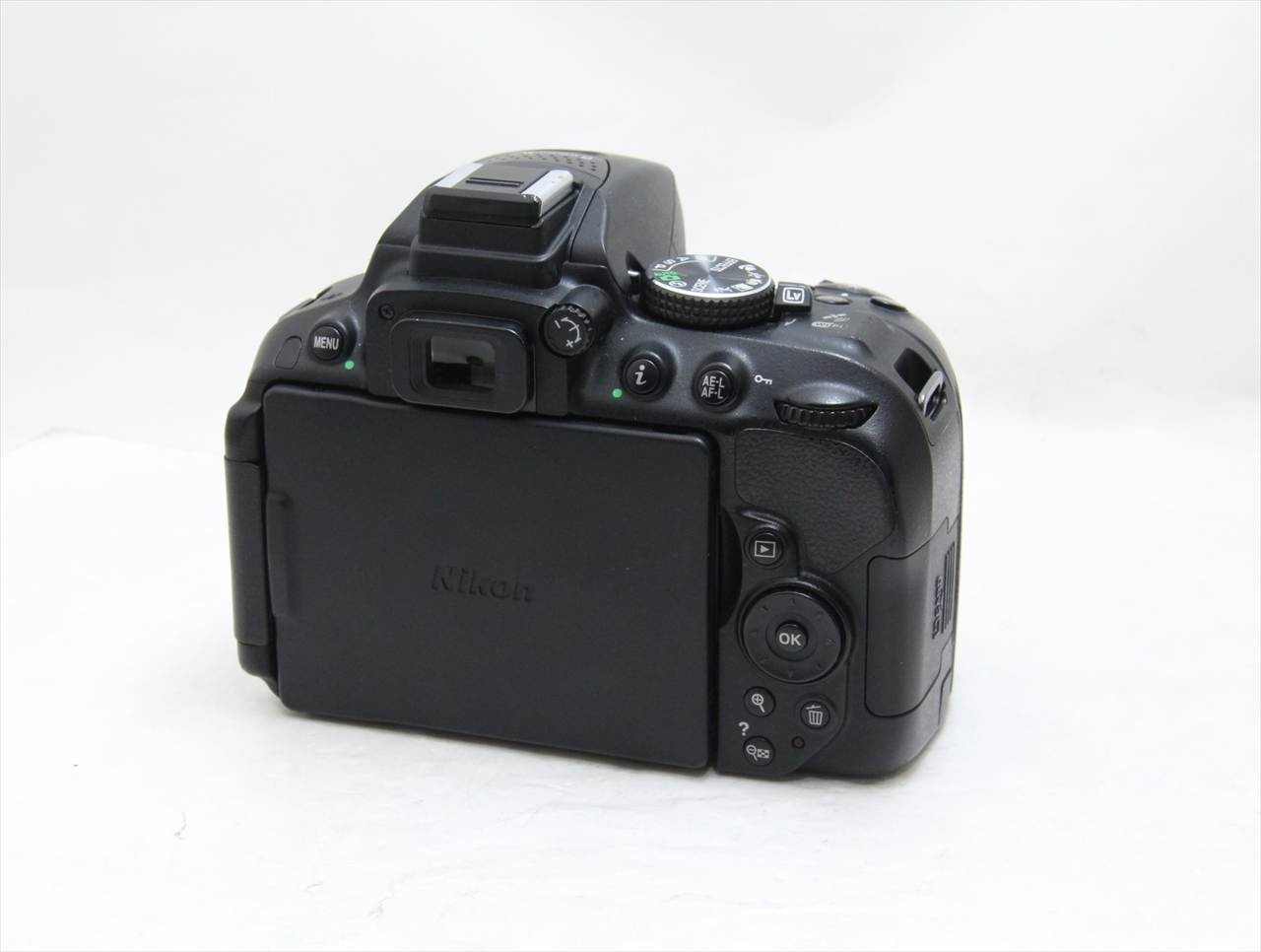 【中古】 ニコン(nikon) D5300 ボディ
