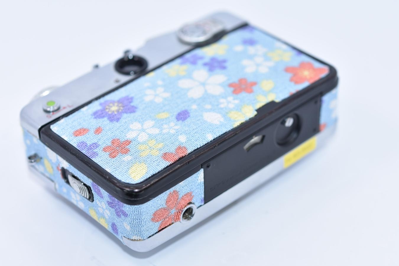 【リメイクカメラ】 FUJICA Half【FUJINON 2.8cm F2.8 レンズ搭載】