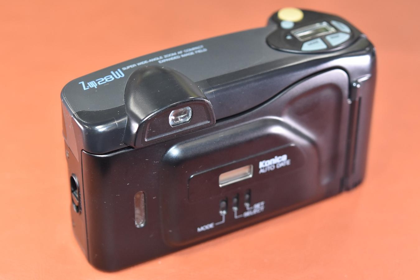 Konica Z-up 28W 【KONICA ZOOM LENS 28-56mm搭載】