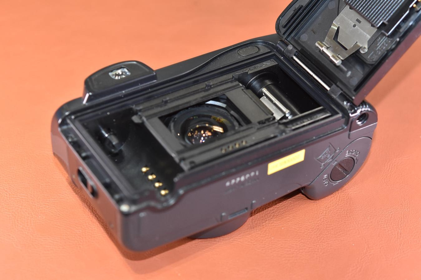 Konica Z-up 28W 【KONICA ZOOM LENS 28-56mm搭載】