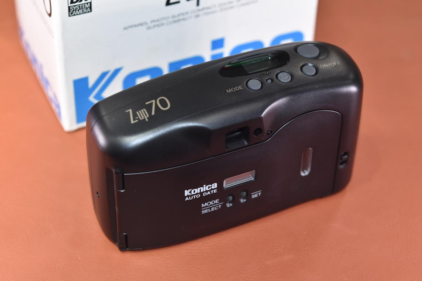 Konica Z-up 70【KONICA LENS 38-70mm 搭載】