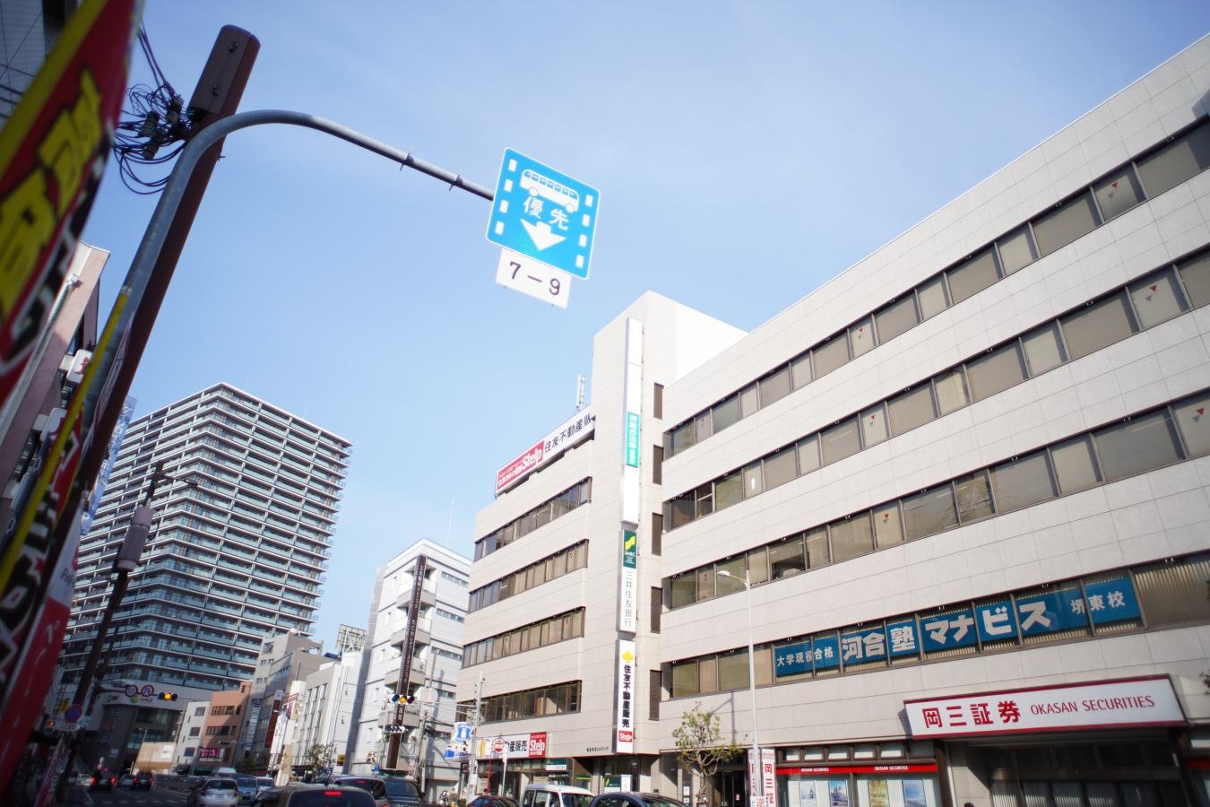 銘匠光学 TTArtisan 21mm F1.5 ASPH 純正メタルフード付 【ライカMマウンドレンズ】