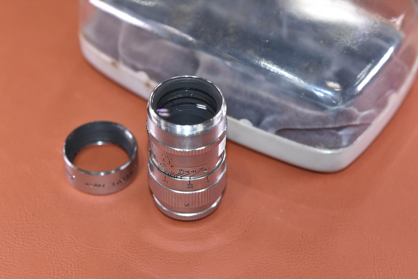 【希 少】SUN TELEPHOTO 1 1/2 Inch F1.9 専用プラスチックケース付 【Dマウントレンズ】