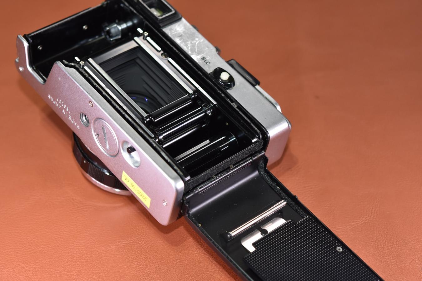 【リメイクカメラ】OLYMPUS 35 DC モルト交換済【OLYMPUS F.ZUIKO 40/1.7 レンズ搭載】