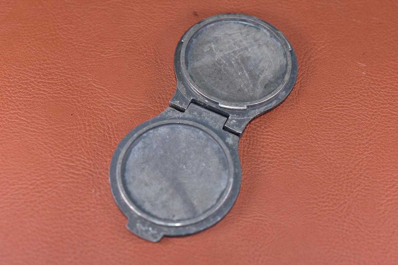 【希 少】Yashica 二眼レフ用レンズキャップ 【YashicaFLEX等用】