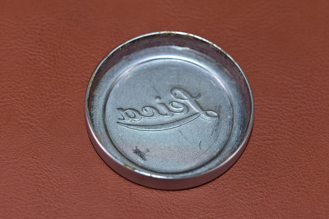 【希 少】 LEICA 内径42mm メタルレンズキャップ