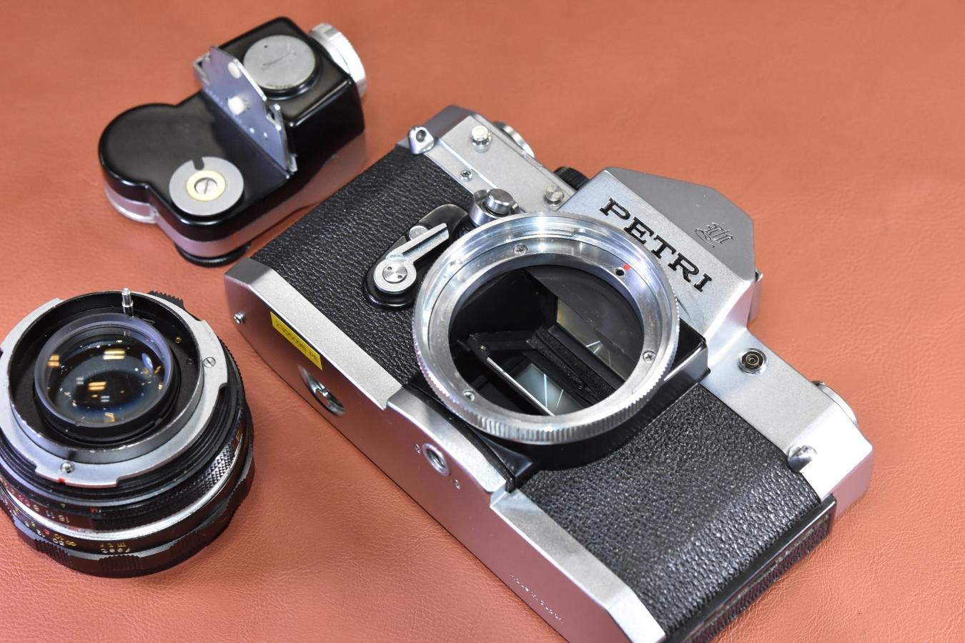 【希 少】PETRI V6II C.C Auto petri 55/1.8付 【PETRI CdS METER 付】