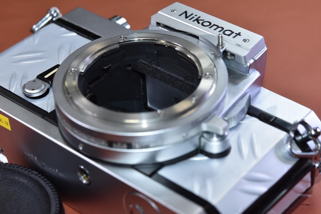 【リメイクカメラ】Nikomat FTN Silver 純正アクセサリーシュー付【モルト交換済】