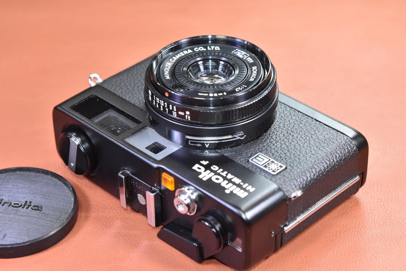 minolta HI-MATIC F Black モルト交換済 【ROKKOR 38/2.7  レンズ搭載】