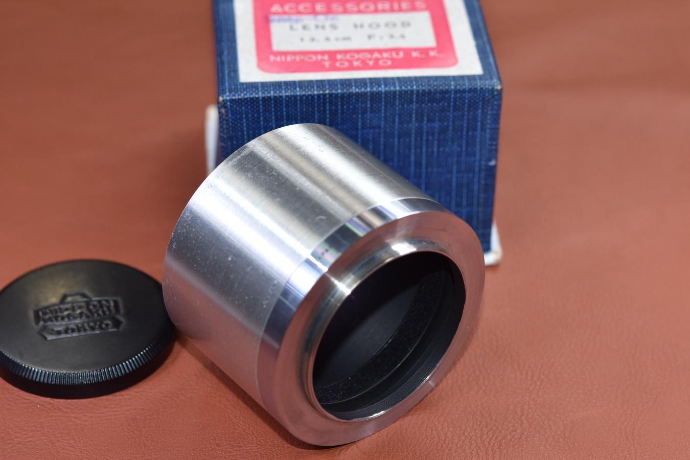 【希 少】NIPPON KOGAKU 13.5cm F3.5 Snap-on LENS HOOD 元箱付 【キレイな物をお探しの方必見!!自信ありの逸品!!】