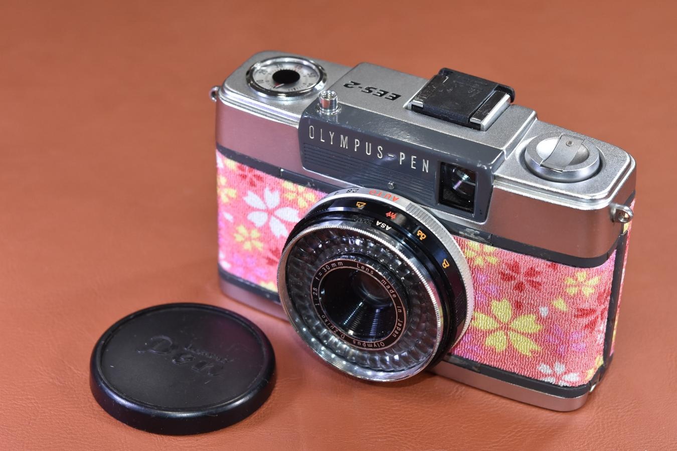 【リメイクカメラ】OLYMPUS PEN EES-2 モルト交換済 【Olympus D.Zuiko 30/2.8 レンズ搭載】