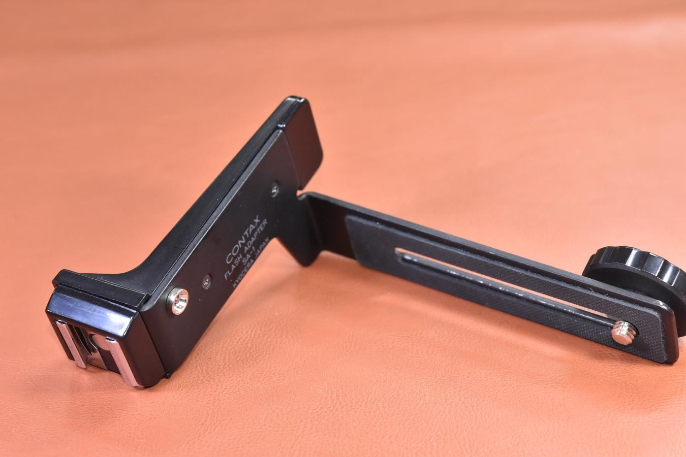 CONTAX FLASH ADAPTER SA-1 CONTAX T2、TVS等用 【キレイな物をお探しの方必見!!自信ありの逸品!!】