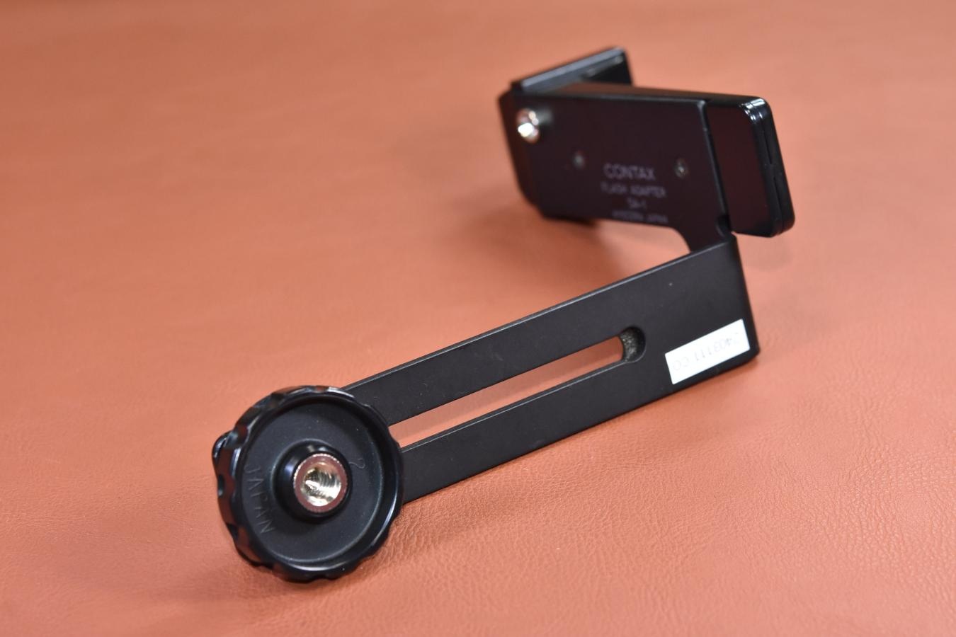 CONTAX FLASH ADAPTER SA-1 CONTAX T2、TVS等用 【キレイな物をお探しの方必見!!自信ありの逸品!!】