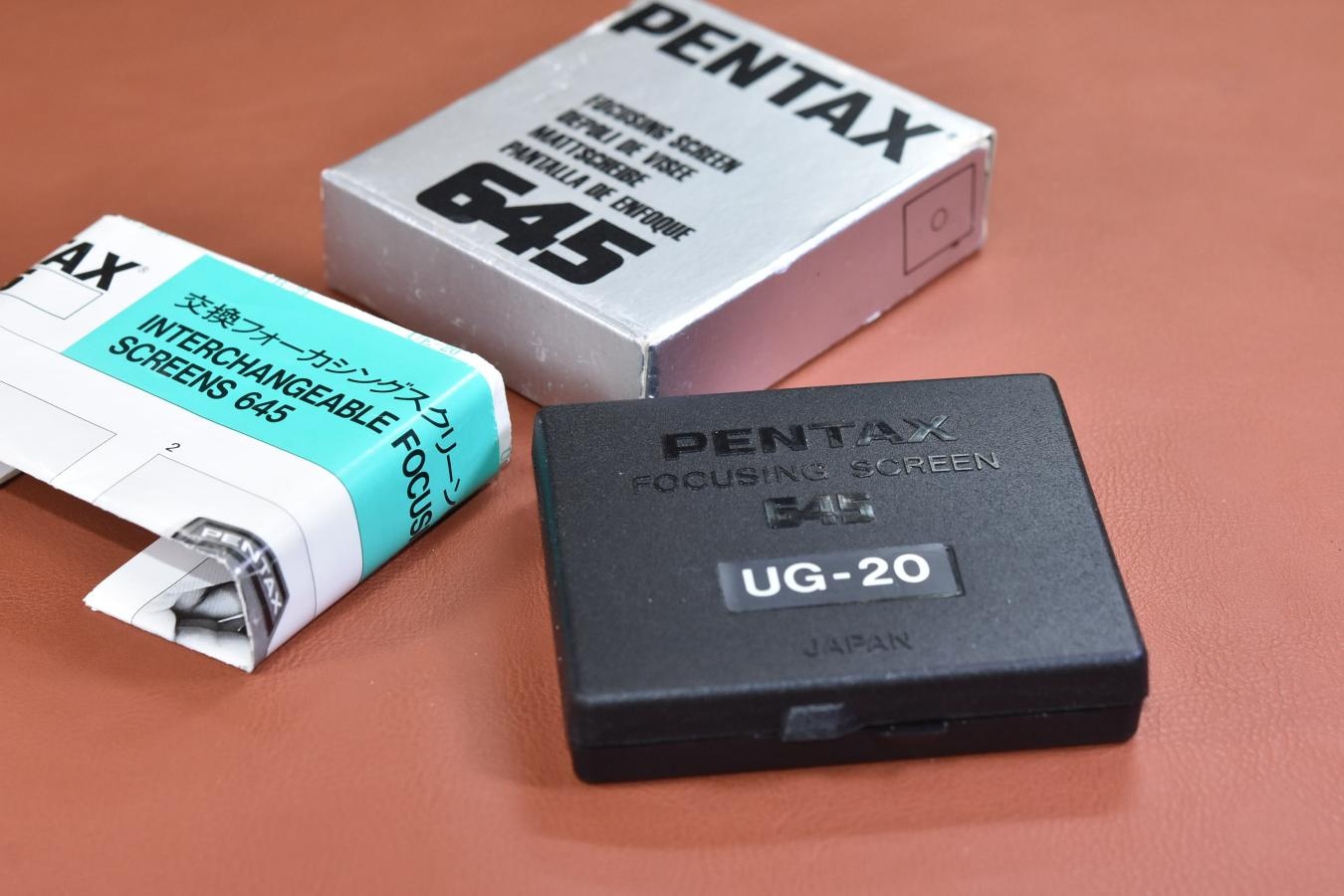 【希 少】PENTAX FOCUSING SCREEN UG-20 元箱付 【PENTAX 645シリーズ用】※キレイな物をお探しの方必見!!自信ありの逸品!!