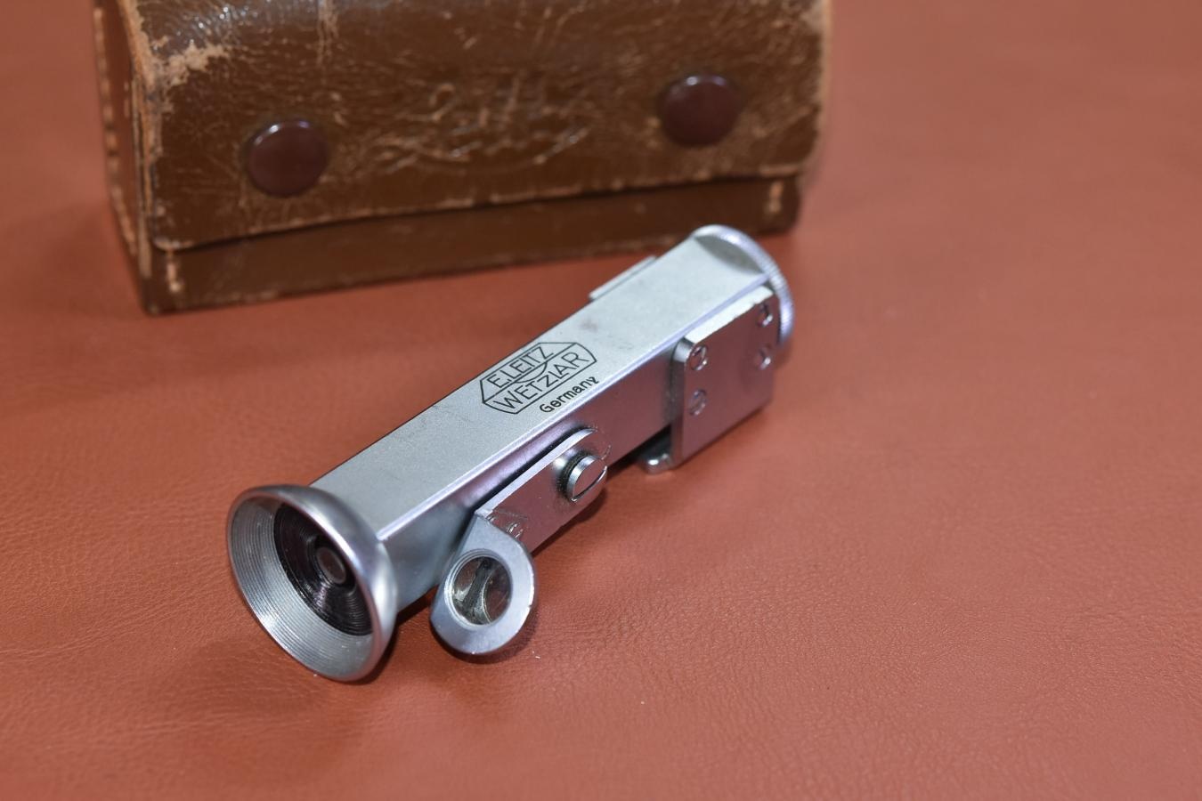 【希 少】LEICA WINTU 横向きFinder【純正ケース付】