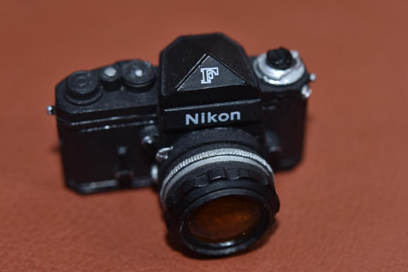 【希 少】Nikon F アイレベル Black ミニチュア