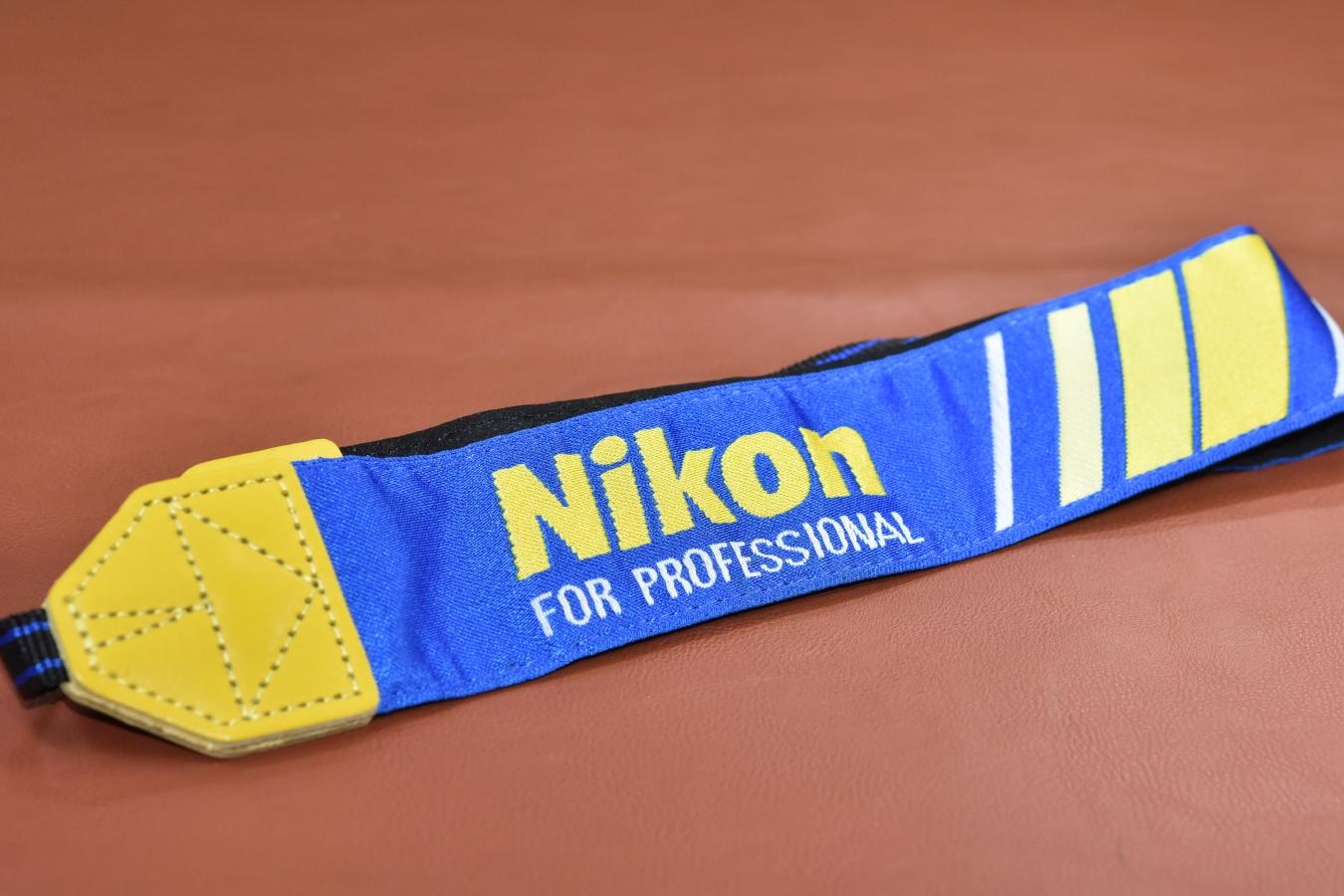 【未使用品 希 少】Nikon PROFESSIONAL Strap Blue 【ニコンカメラ誕生55周年記念モデル】
