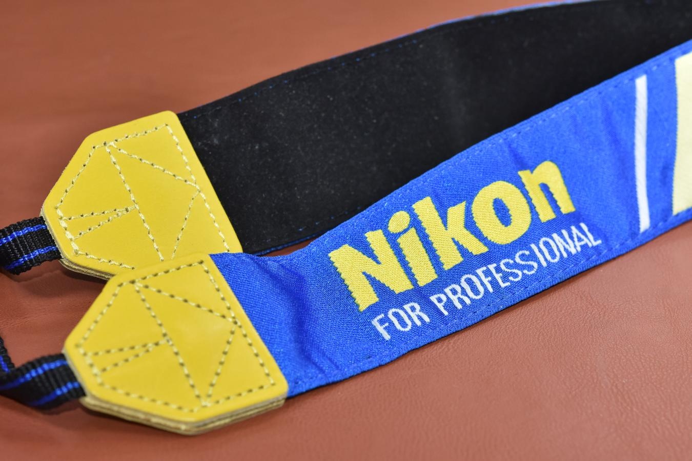 【未使用品 希 少】Nikon PROFESSIONAL Strap Blue 【ニコンカメラ誕生55周年記念モデル】