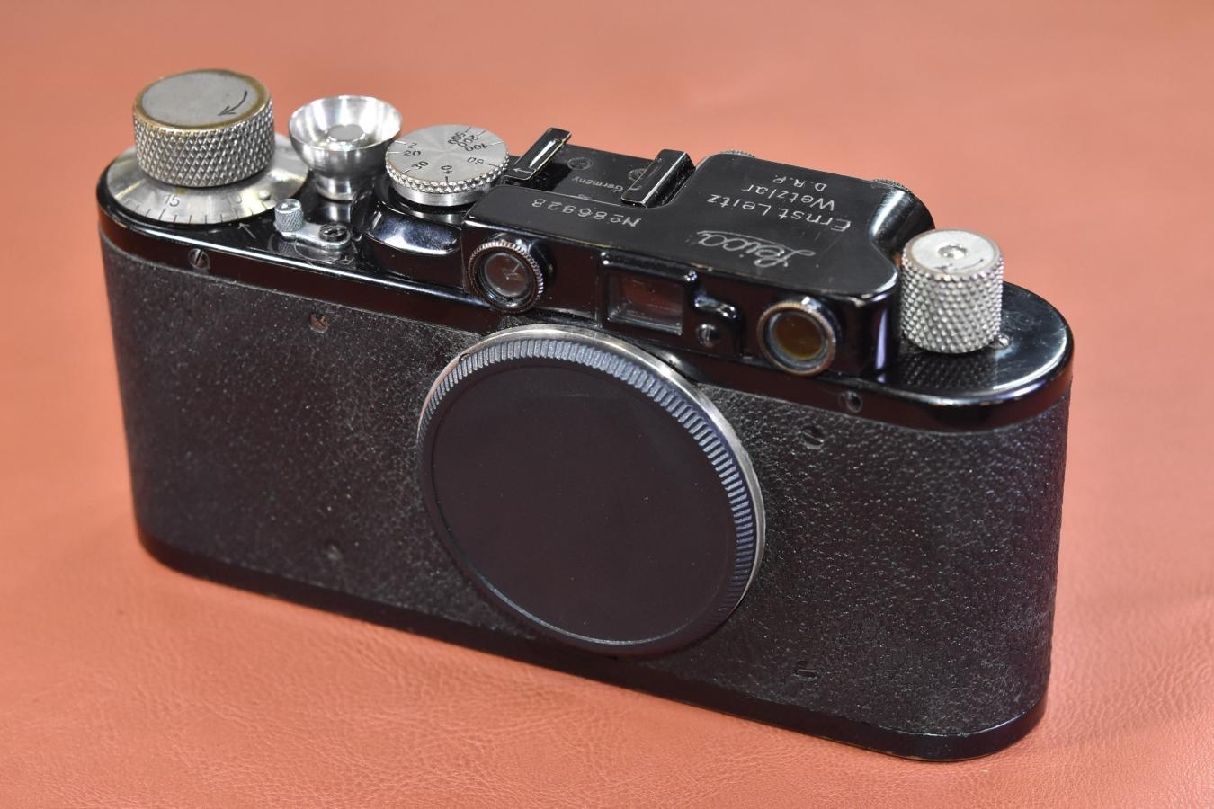 LEICA D II Black【8万台1932年製】