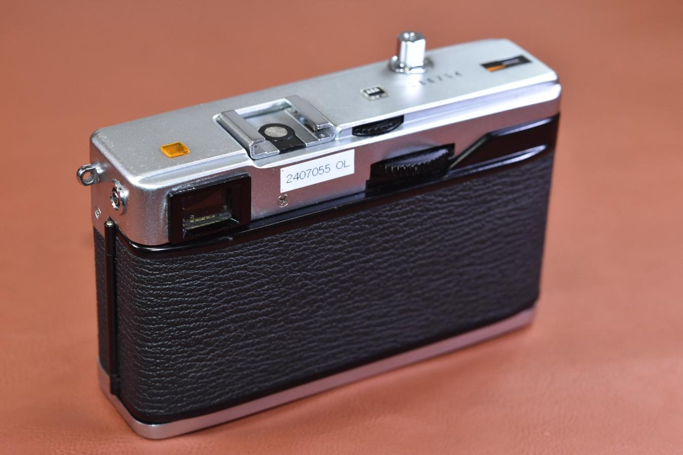 OLYMPUS-35 EC2 モルト交換済【OLYMPUS E.ZUIKO 42/2.8レンズ搭載】