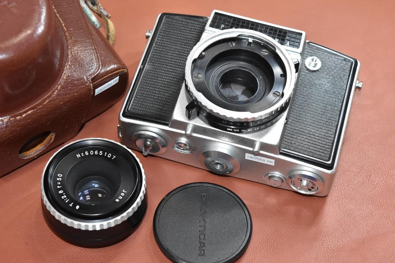 【希 少】PENTINA  Carl Zeiss Jena Tessar 50/2.8 ゼブラ付 【純正ケース付】