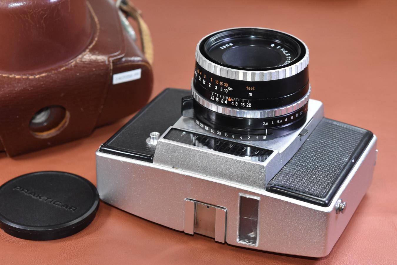 【希 少】PENTINA  Carl Zeiss Jena Tessar 50/2.8 ゼブラ付 【純正ケース付】