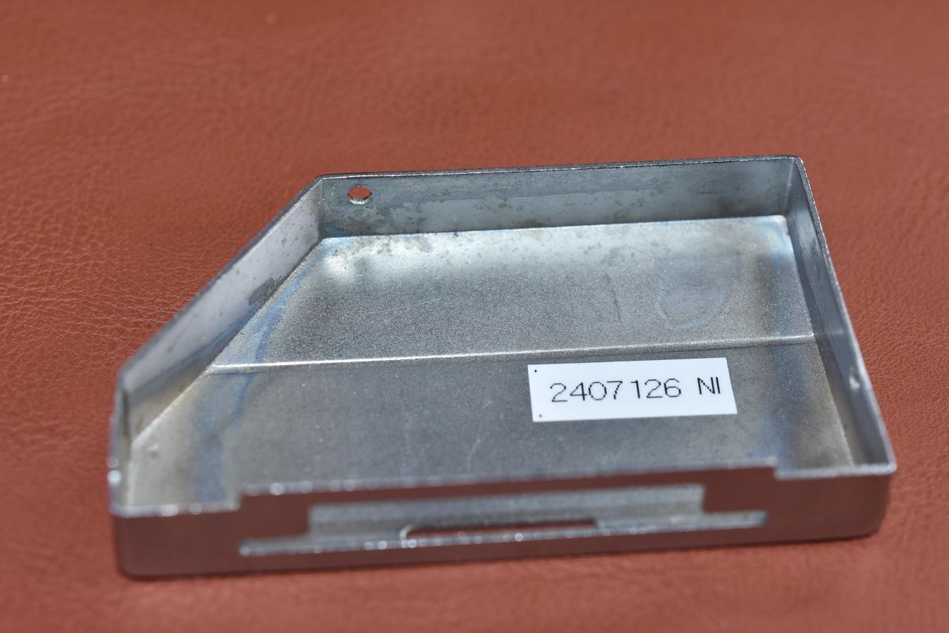 【希 少】Nikon 銘板 Nikon F Photomic用【元カメラのきむらカリスマ修理職人 田口由明氏所有放出!!】