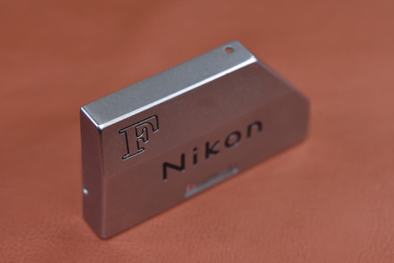 【希 少】Nikon 銘板 Nikon F Photomic用【元カメラのきむらカリスマ修理職人 田口由明氏所有放出!!】