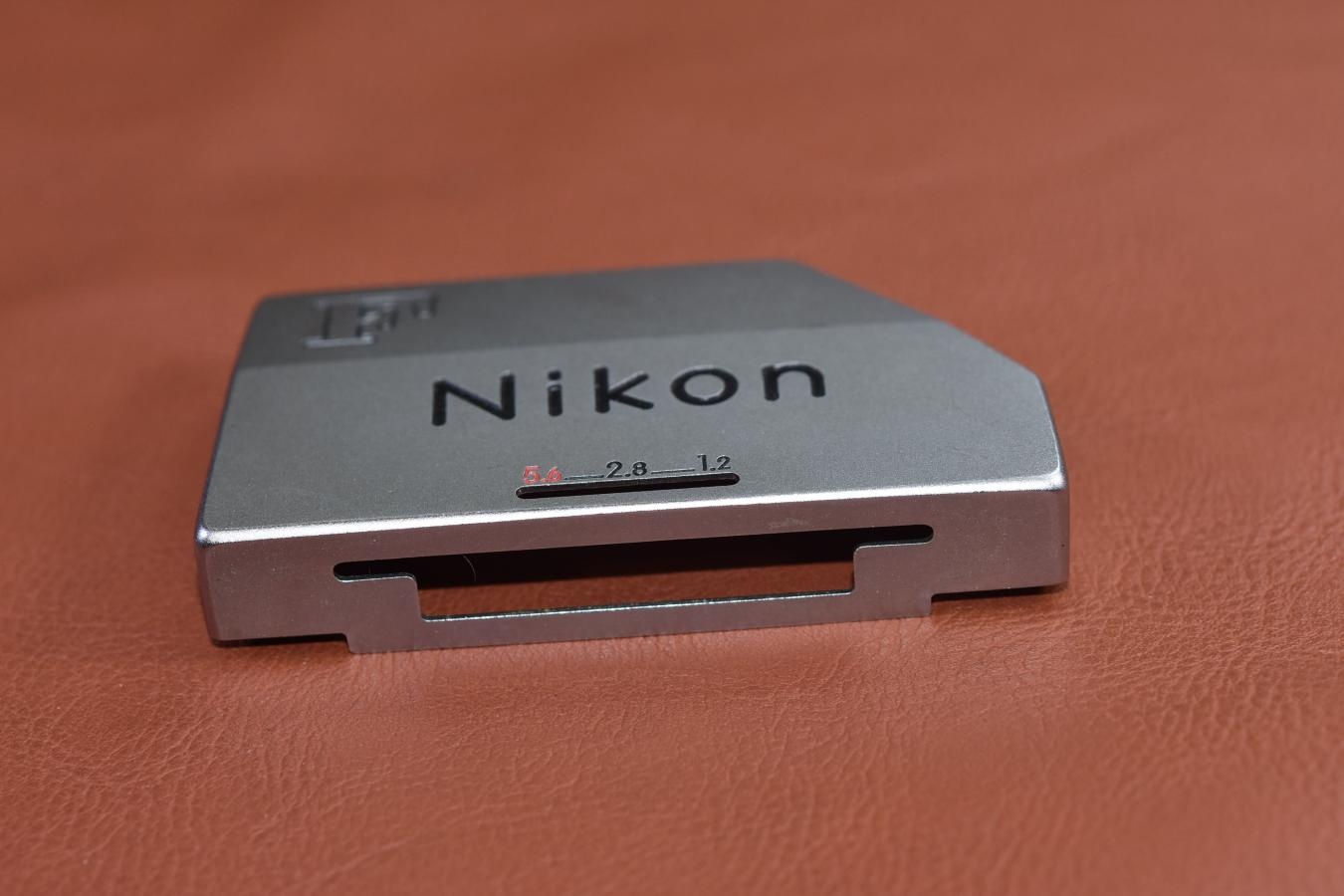 【希 少】Nikon 銘板 Nikon F Photomic用【元カメラのきむらカリスマ修理職人 田口由明氏所有放出!!】