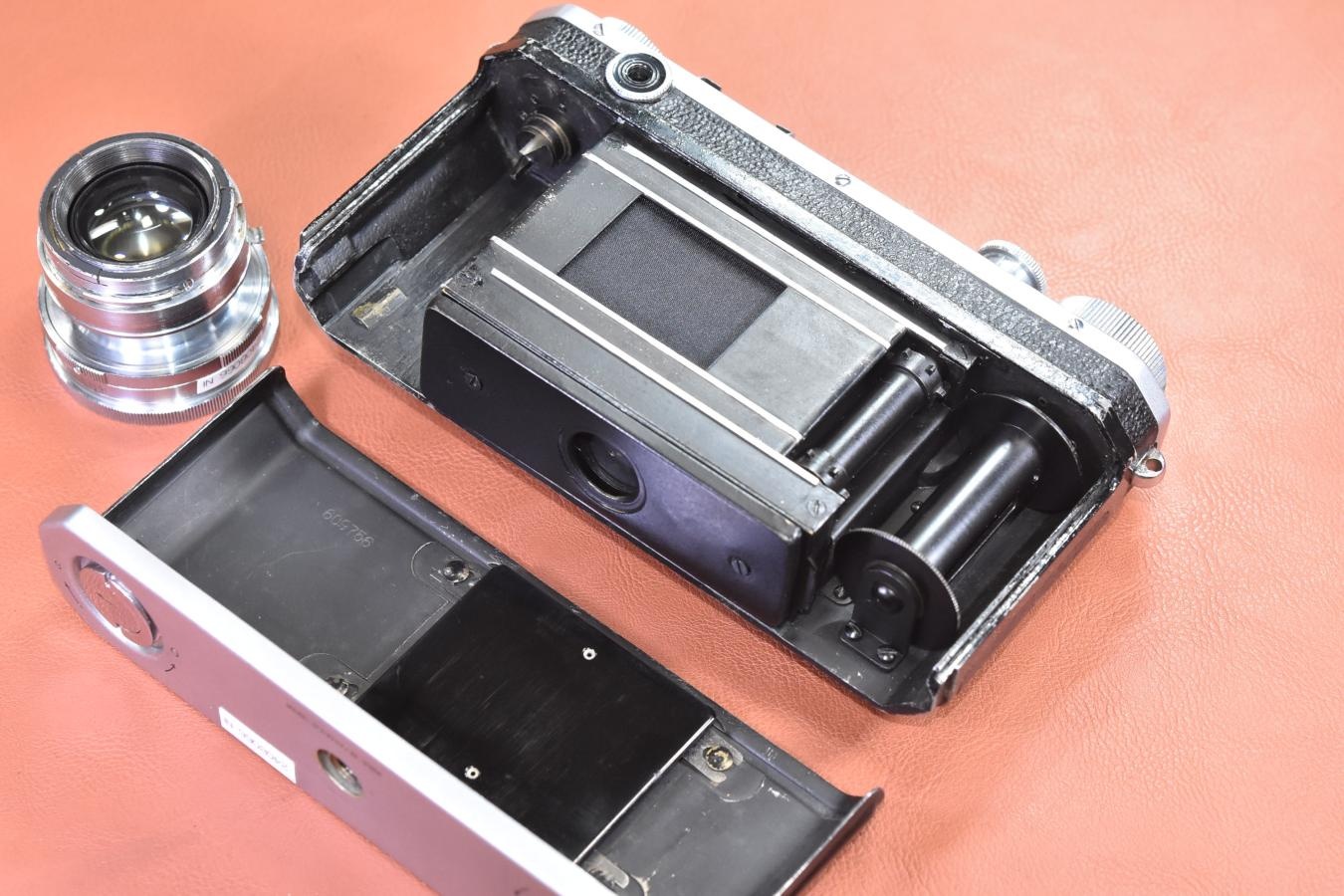 【コレクション向け】Nikon I型 NIKKOR-H・C 5cm F2 沈胴付(捨て番811) 【MADE IN OCCUPIED JAPAN ボディと裏蓋のシリアルナンバー一致】