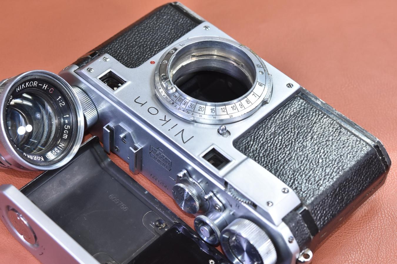 【コレクション向け】Nikon I型 NIKKOR-H・C 5cm F2 沈胴付(捨て番811) 【MADE IN OCCUPIED JAPAN ボディと裏蓋のシリアルナンバー一致】