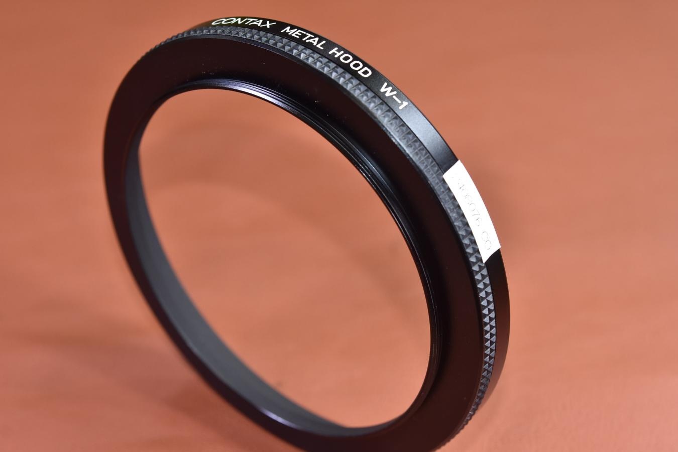 CONTAX METAL HOOD W-1【Distagon T*21/2.8、Vario-Sonnar T*28ー85/3.3ー4.0等用】※キレイな物をお探しの方必見!!自信ありの逸品!!