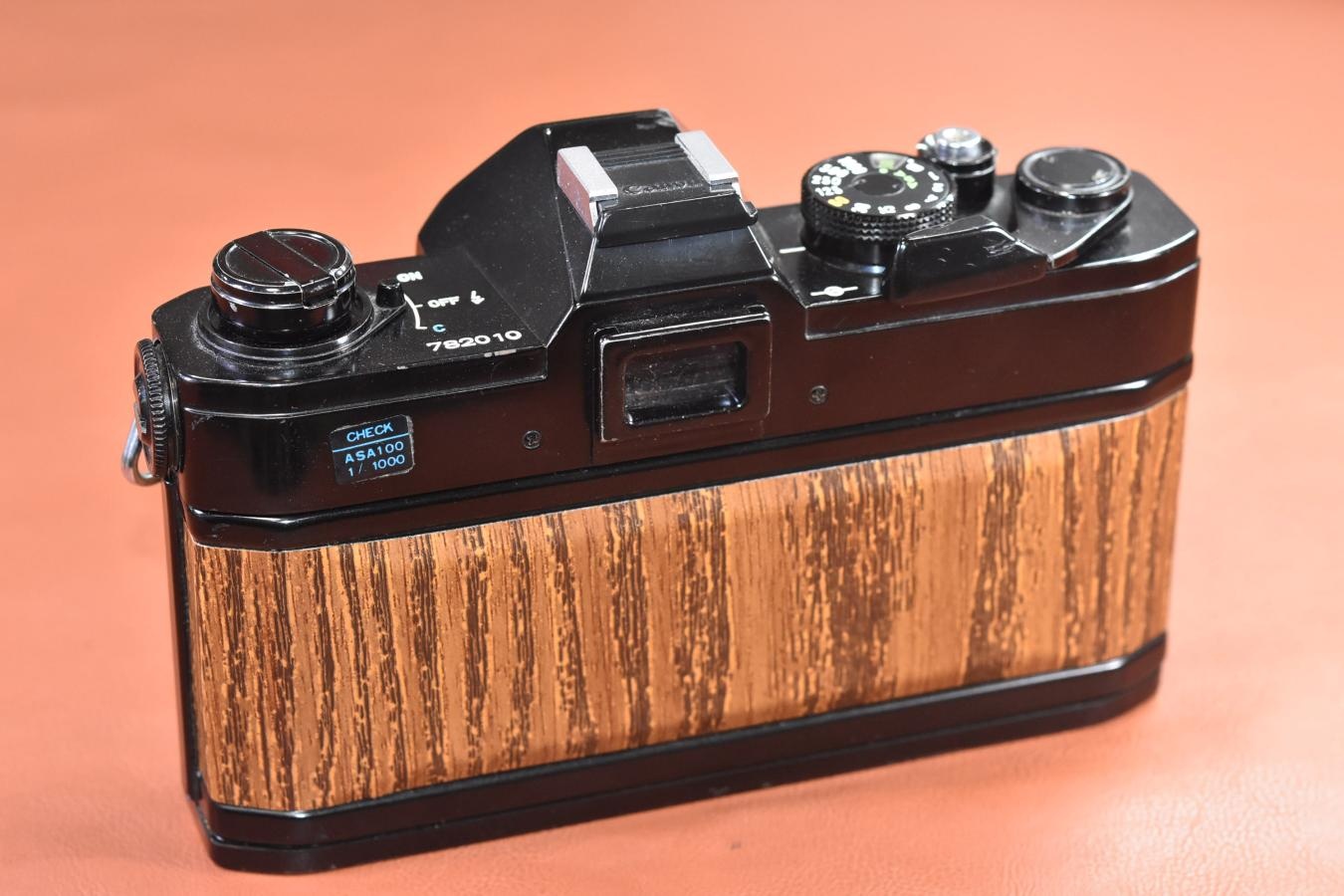 【リメイクカメラ】 Canon FT QL Black 【モルト交換済】