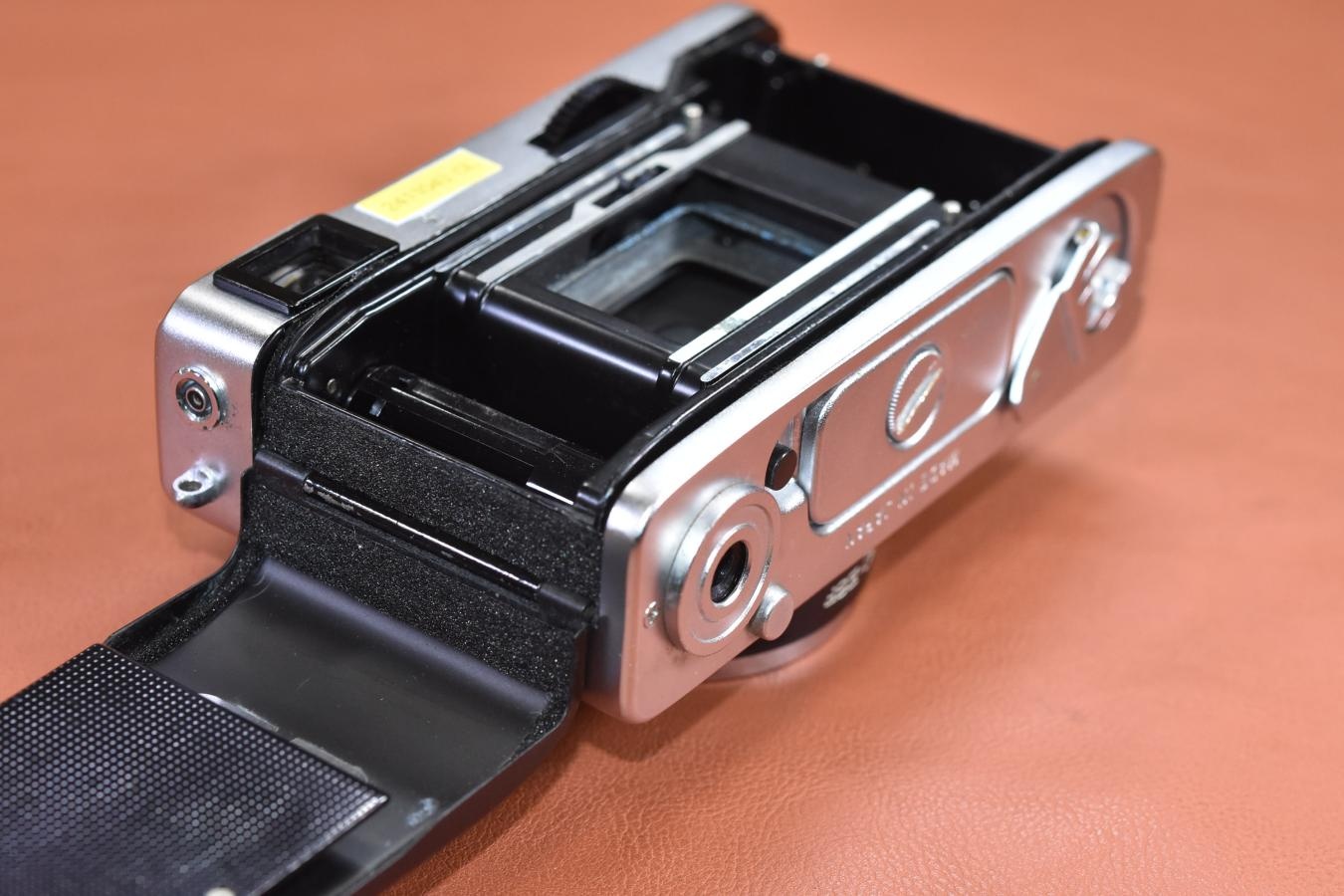 OLYMPUS-35 EC モルト交換済 【OLYMPUS E.ZUIKO 42/2.8 レンズ搭載】